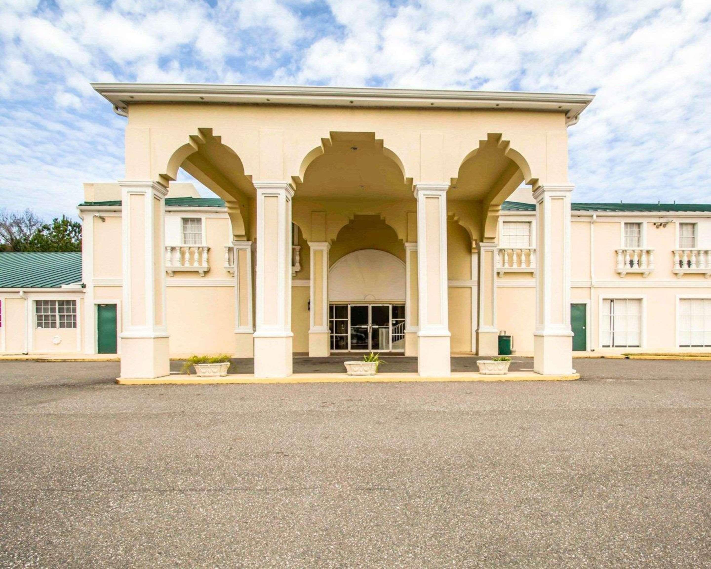 Windsor Inn Of Jacksonville Exterior photo
